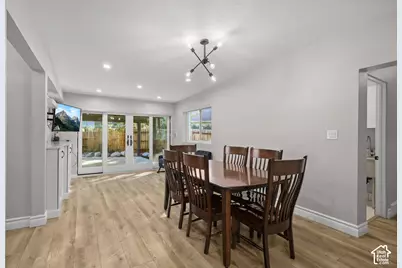 2090 E Cresthill Dr, Holladay, UT 84117 - Photo 17