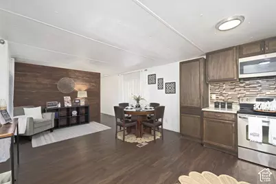 220 E 1100 Ln N #03, North Salt Lake, UT 84054 - Photo 7