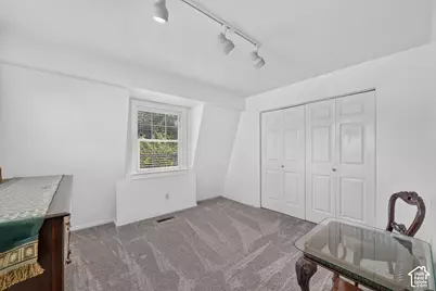 9776 S Granite Hills Dr, Sandy, UT 84092 - Photo 27