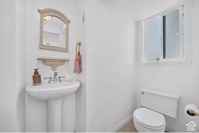 9776 S Granite Hills Dr, Sandy, UT 84092 - Photo 21