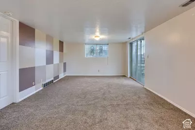 1009 N 250 E, Centerville, UT 84014 - Photo 29