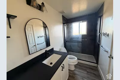3950 Squire Crest Dr, Taylorsville, UT 84118 - Photo 7