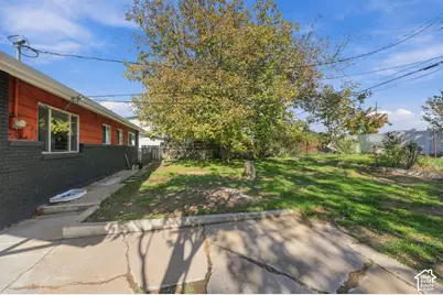 1874 N Matthew Dr W, Layton, UT 84041 - Photo 23