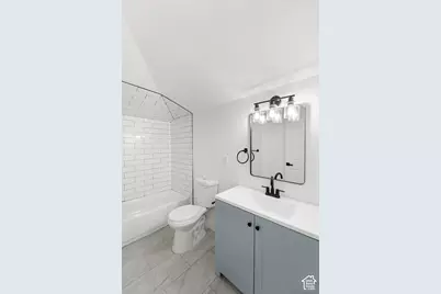 2202 S Lake St, South Salt Lake, UT 84106 - Photo 21