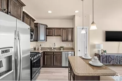 3688 W Periwinkle Dr, South Jordan, UT 84095 - Photo 7