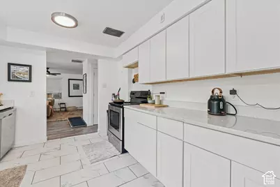701 E 500 S, Bountiful, UT 84010 - Photo 3