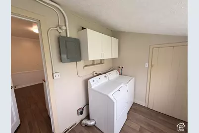 364 W Lakeview Rd N, Lindon, UT 84042 - Photo 11