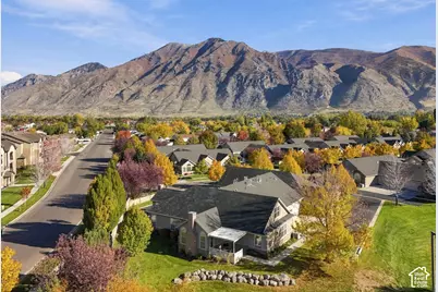 547 W 300 S #D, Springville, UT 84663 - Photo 5