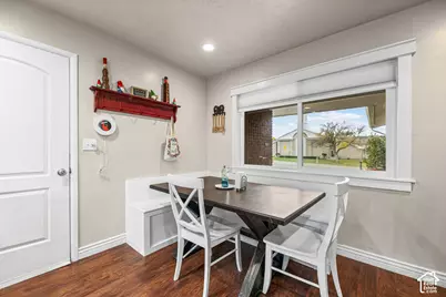 4868 S 300 W, Washington Terrace, UT 84405 - Photo 7