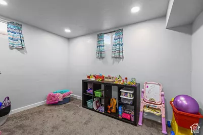 4868 S 300 W, Washington Terrace, UT 84405 - Photo 29