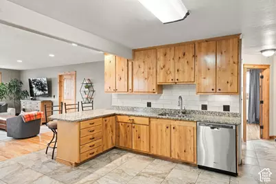 62 Ronald Ave, Layton, UT 84041 - Photo 7