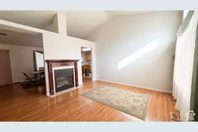 1582 S 2250 E, Spanish Fork, UT 84660 - Photo 3