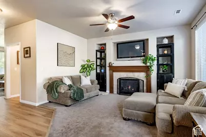 947 N Hillingdon Ct W, North Salt Lake, UT 84054 - Photo 9