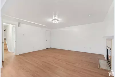 1974 E Terrace Dr, Sandy, UT 84093 - Photo 27