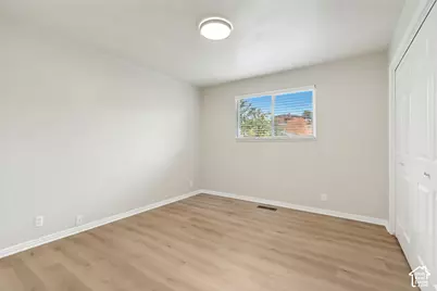 1974 E Terrace Dr, Sandy, UT 84093 - Photo 17
