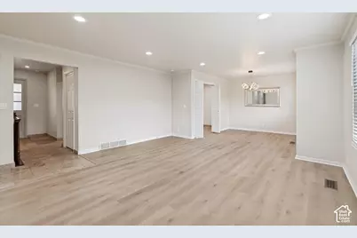 1974 E Terrace Dr, Sandy, UT 84093 - Photo 13