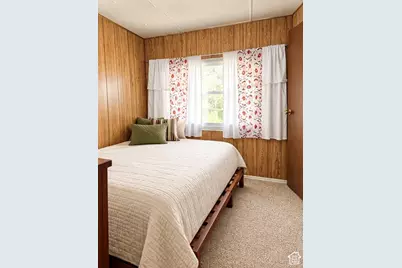 328 E Harriger Way N, Layton, UT 84041 - Photo 7