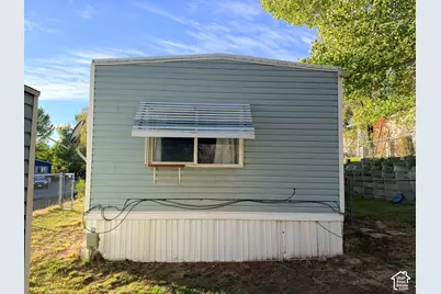 328 E Harriger Way N, Layton, UT 84041 - Photo 17