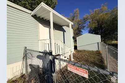 328 E Harriger Way N, Layton, UT 84041 - Photo 19