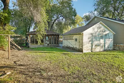154 E Baird Ave, Salt Lake City, UT 84115 - Photo 19