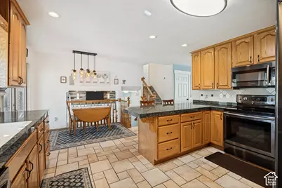 2025 W 12190 S, Riverton, UT 84096 - Photo 7