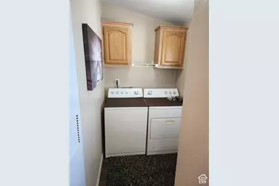 42 Sunset Dr, Layton, UT 84041 - Photo 7