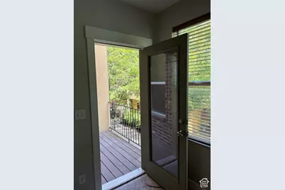 162 W Barry Links Way S, South Salt Lake, UT 84115 - Photo 7