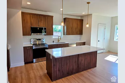 7623 S 300 E, Sandy, UT 84047 - Photo 5