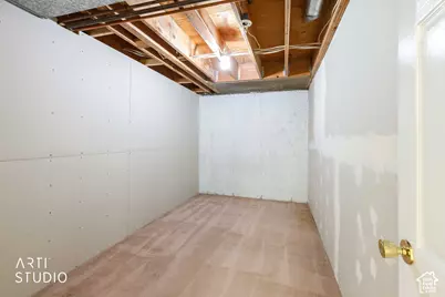 2553 E 1980 N, Layton, UT 84040 - Photo 31