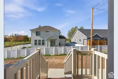 97 E Crestwood, Kaysville, UT 84037 - Photo 45