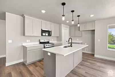 97 E Crestwood, Kaysville, UT 84037 - Photo 9