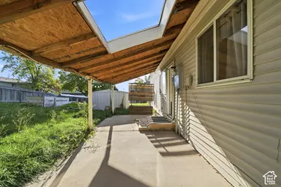 1266 E Cherry Ln, Layton, UT 84040 - Photo 27