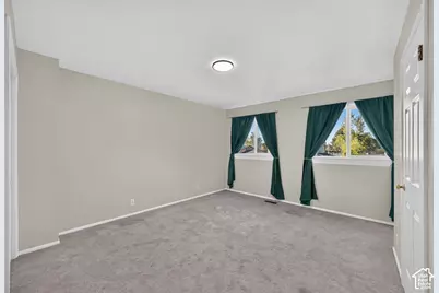 1266 E Cherry Ln, Layton, UT 84040 - Photo 21