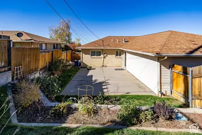 1088 E Deborah Dr S, Bountiful, UT 84010 - Photo 43