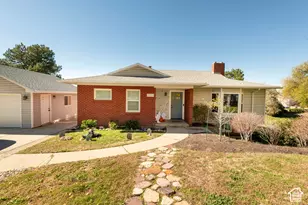 4454 S Aspen Hollow Ln, Salt Lake City, UT 84117 - Photo 1