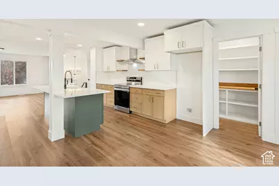 5568 S 3925 W, Roy, UT 84067 - Photo 7