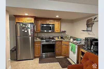 2258 N 800 W, Layton, UT 84041 - Photo 17