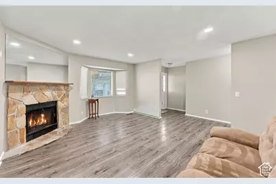 1973 S 1130 W, Woods Cross, UT 84087 - Photo 5