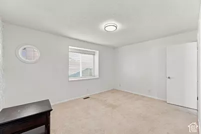 1973 S 1130 W, Woods Cross, UT 84087 - Photo 15