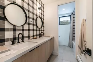 211 Palisades Cir, Olympic Valley, CA 96146 - Photo 13