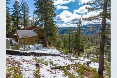 12811 Sierra Drive, Truckee, CA 96162 - Photo 11