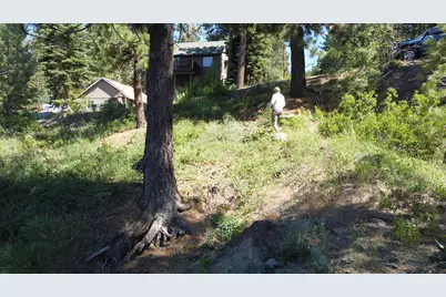 12811 Sierra Drive, Truckee, CA 96162 - Photo 13