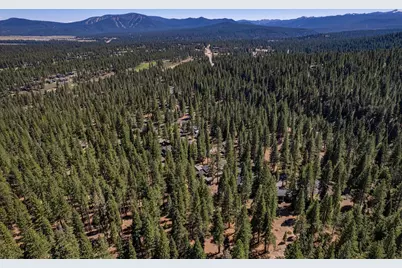 11724 Kelley Drive, Truckee, CA 96161 - Photo 17