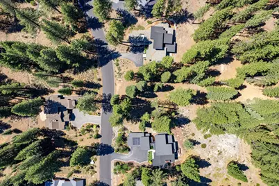 11724 Kelley Drive, Truckee, CA 96161 - Photo 3