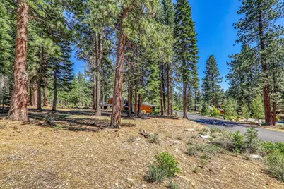11724 Kelley Drive, Truckee, CA 96161 - Photo 13