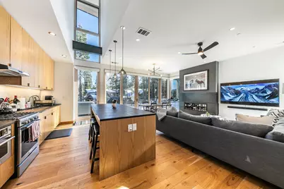 15024 Peak View Place #5, Truckee, CA 96161 - Photo 3