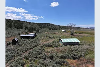 705 200 Highway 395, Termo, CA 96132 - Photo 5