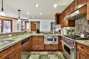 8001 Northstar Dr, Truckee, CA 96161 - Photo 11