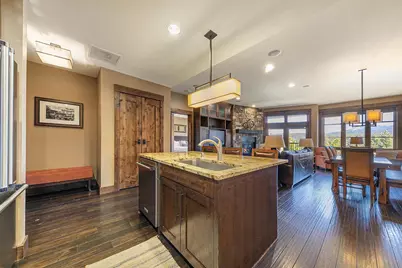 970 Northstar Drive #306, Truckee, CA 96161 - Photo 3