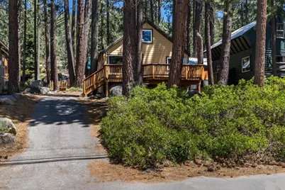 13464 Moraine Road, Truckee, CA 96161 - Photo 3
